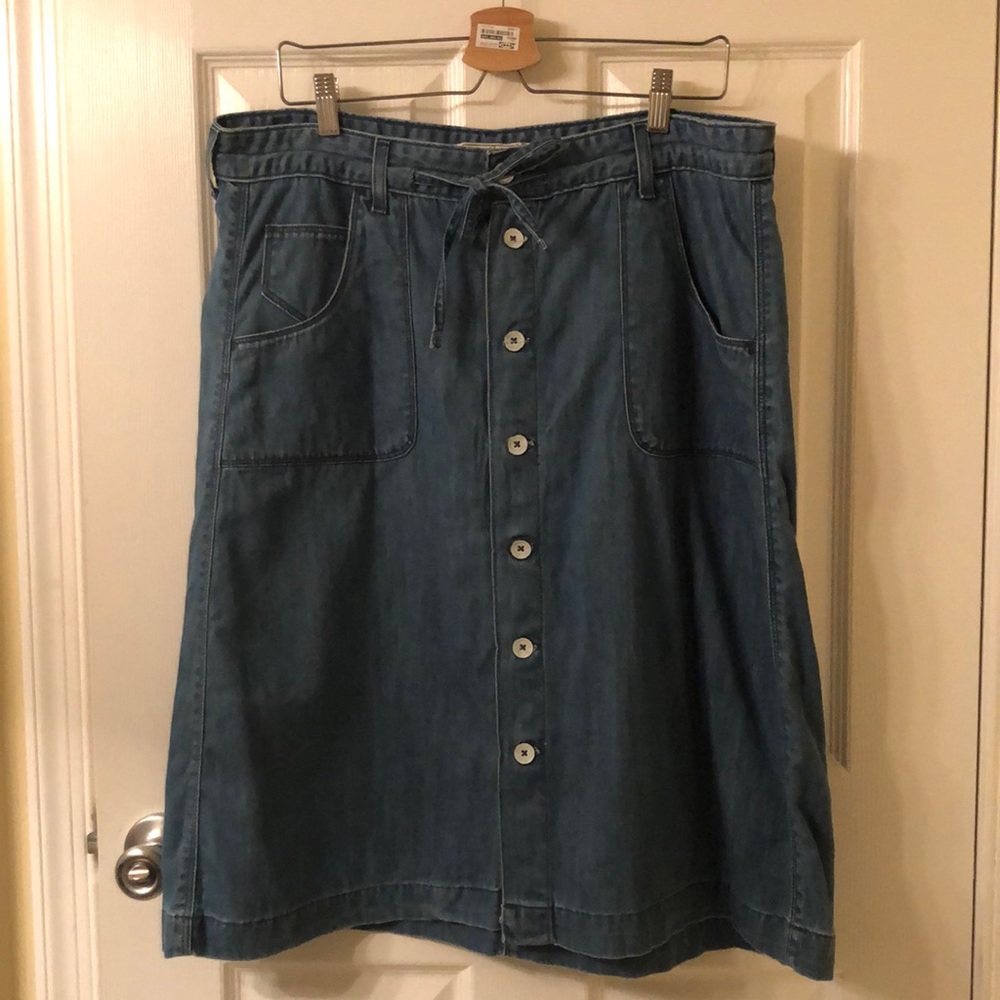 Levis Jeans A line skirt drawstring/buttondown